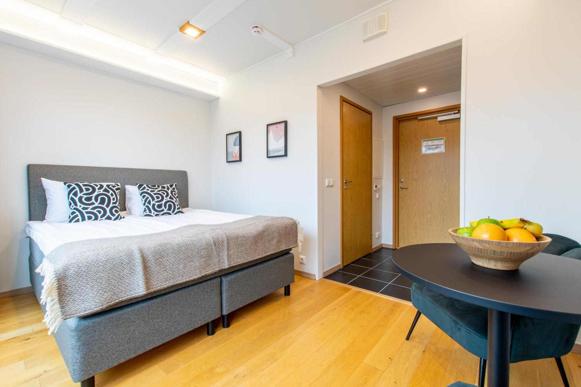 Uptown Hotel Apartments Стокхолм Екстериор снимка