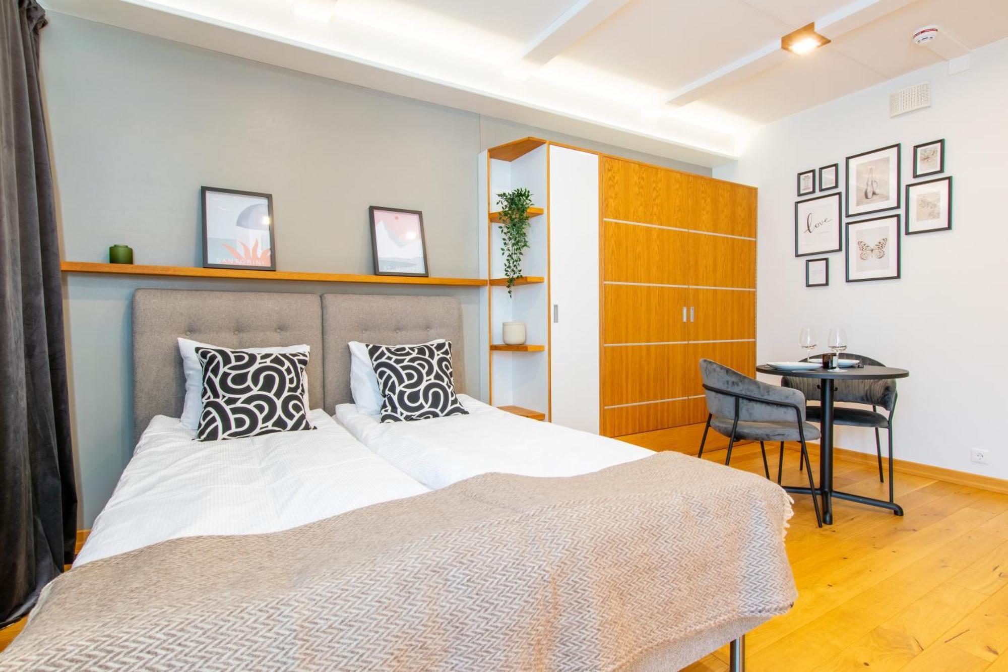 Uptown Hotel Apartments Стокхолм Екстериор снимка