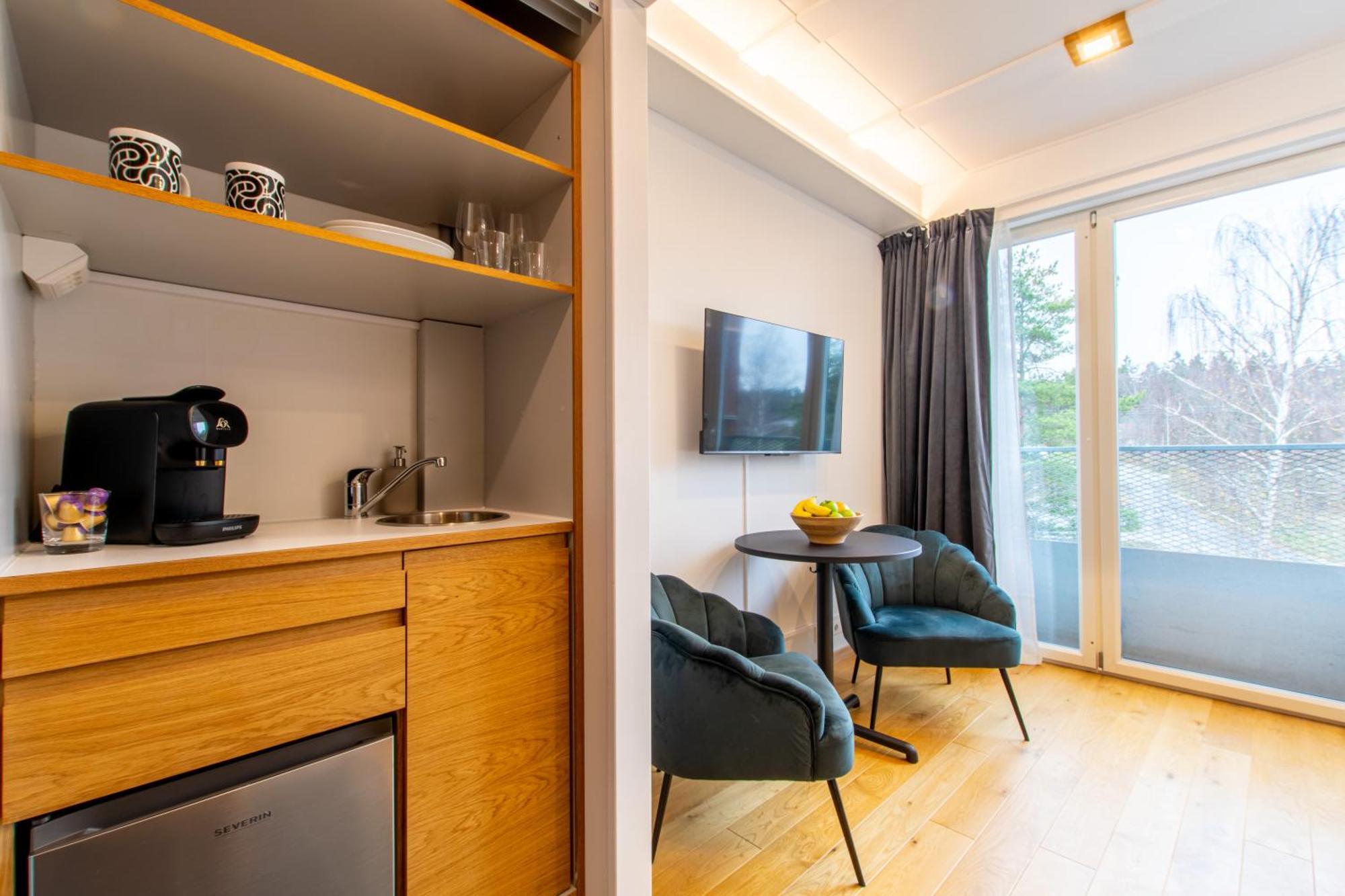Uptown Hotel Apartments Стокхолм Екстериор снимка
