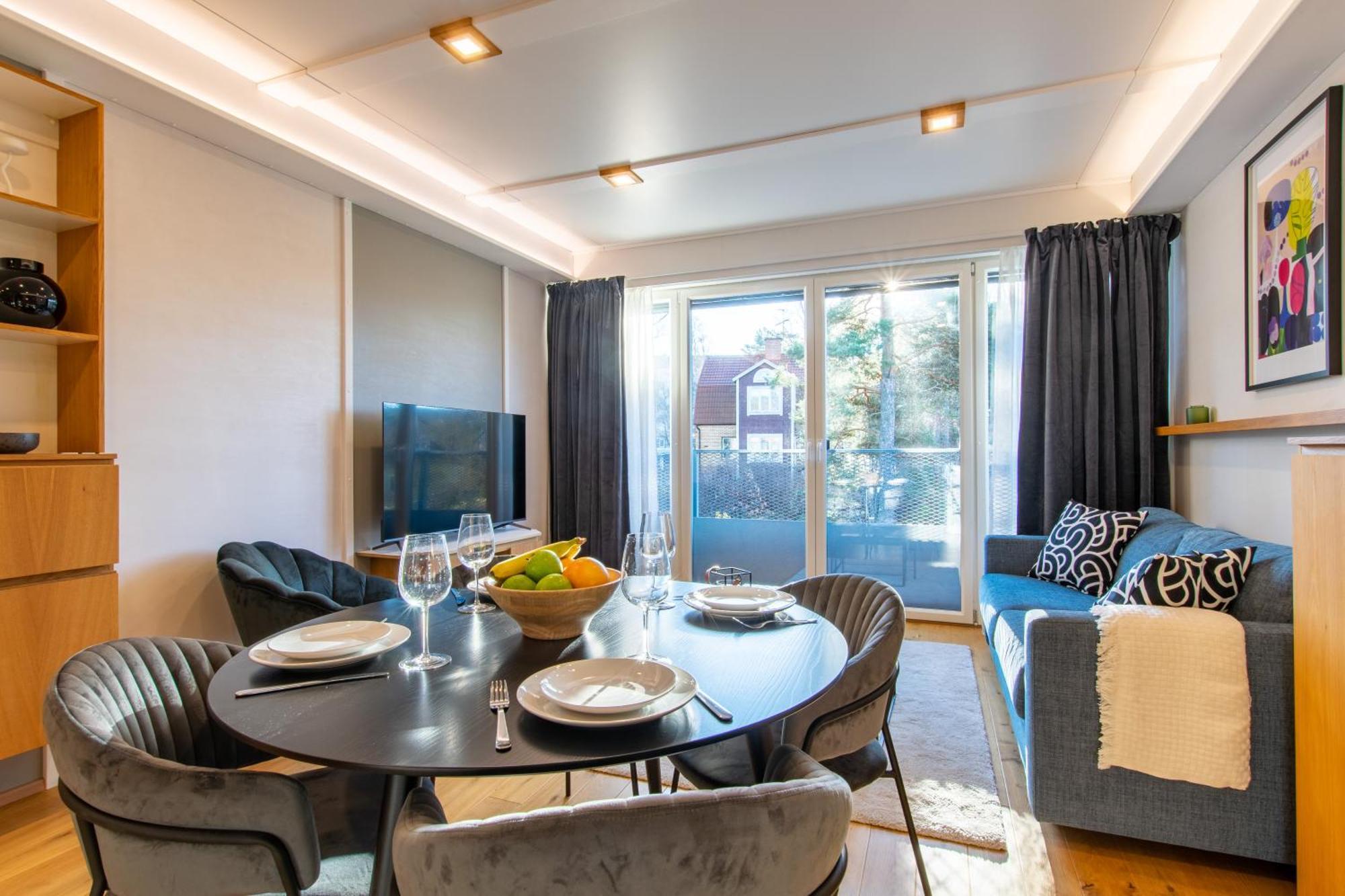 Uptown Hotel Apartments Стокхолм Екстериор снимка